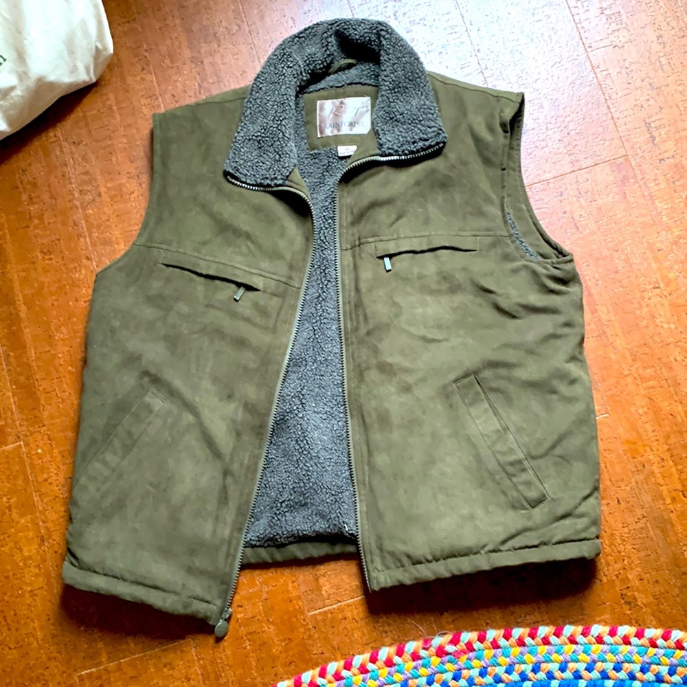 Never worn Rainforest microsuede vest